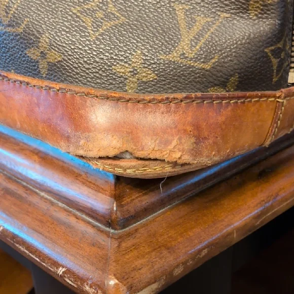 Louis Vuitton Brown Monogram Briefcase - Picture 3 of 7